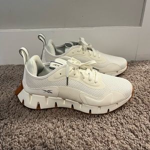 Womens Reebok FX1103 Size 10